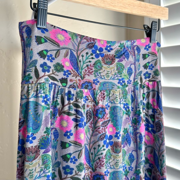 Natural Life ButterSoft Mini Skirt Medium Whimsical Painted Garden NWT - Picture 4 of 6